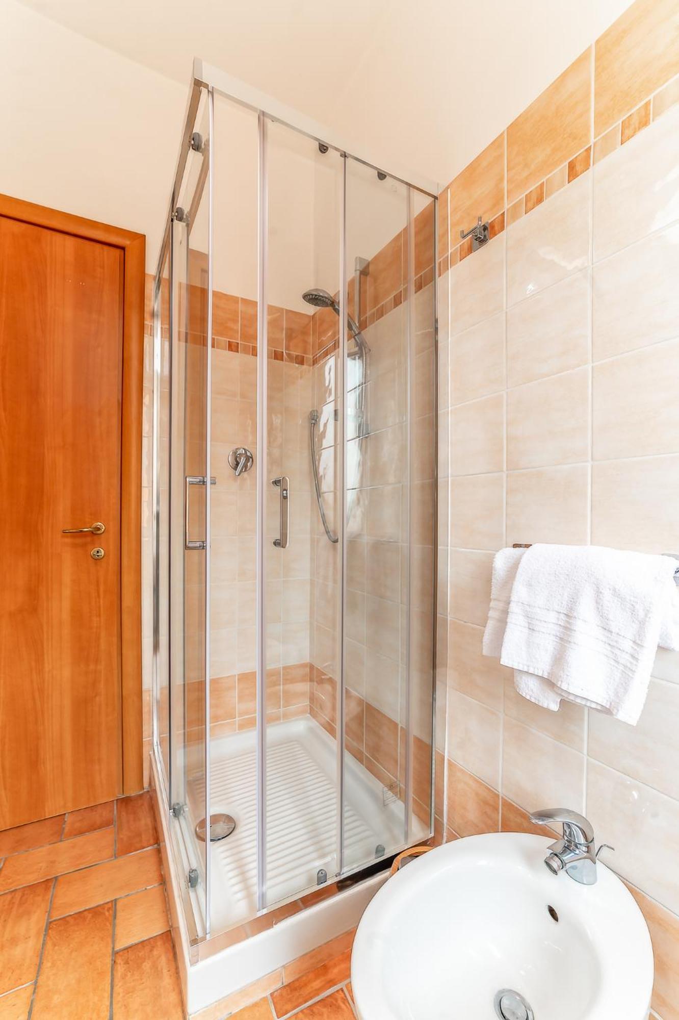Apartment Greta Flat - Ospedale Gemelli - Wifi *